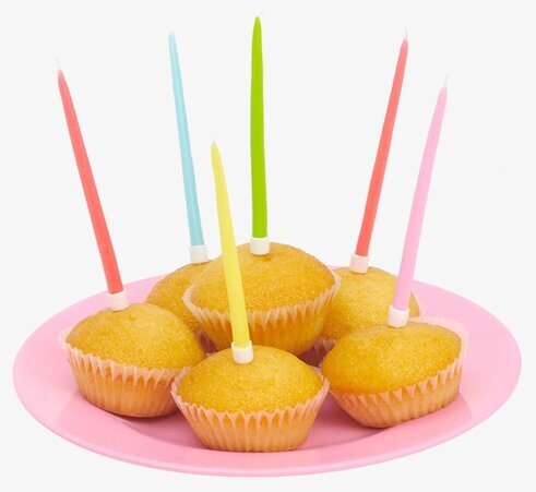 Stora Tårtljus från Rice på cupcakes med vita pappersformar