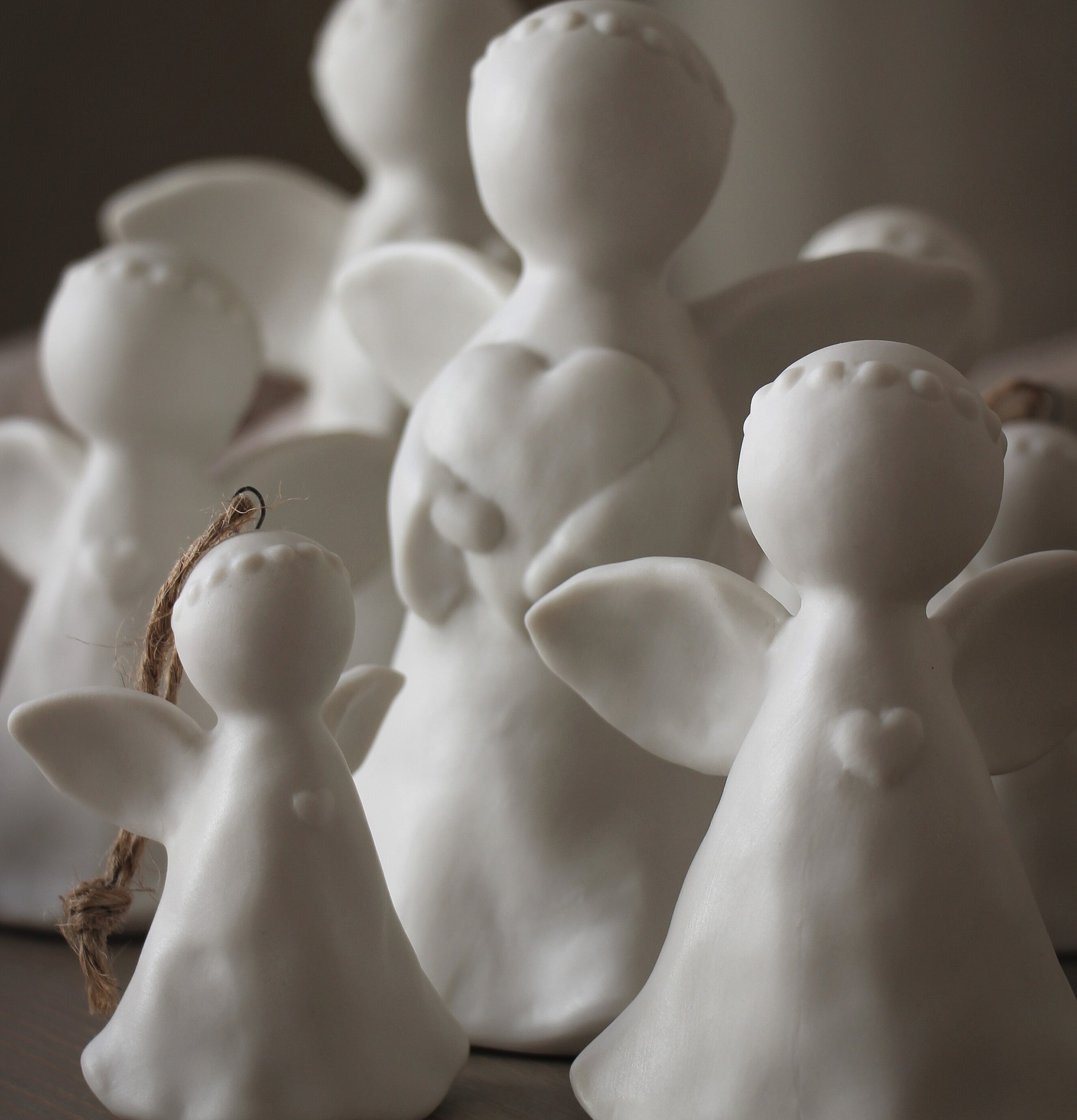 Guardian Angel Heart Stor från Majas Cottage i keramik