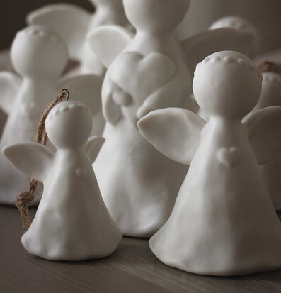 Guardian Angel Heart Liten från Majas Cottage i förgrunden