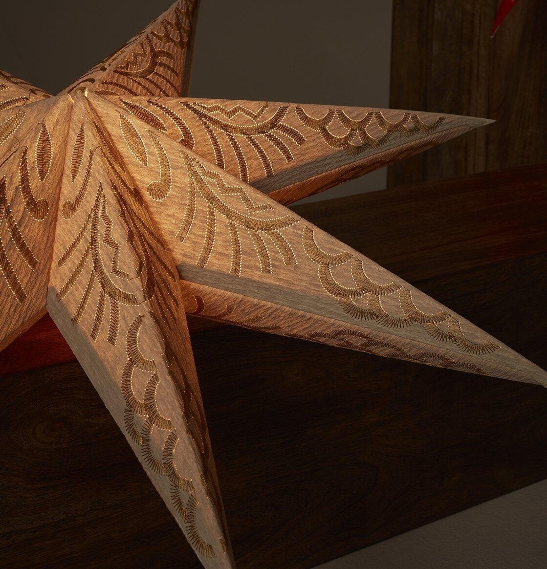 Julstjärna Celeste Star Golden Sand från PR Home i interiör