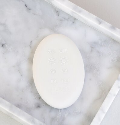 Uyuni Fjärrkontroll Premium Magnet Vit från varumärket Uyuni