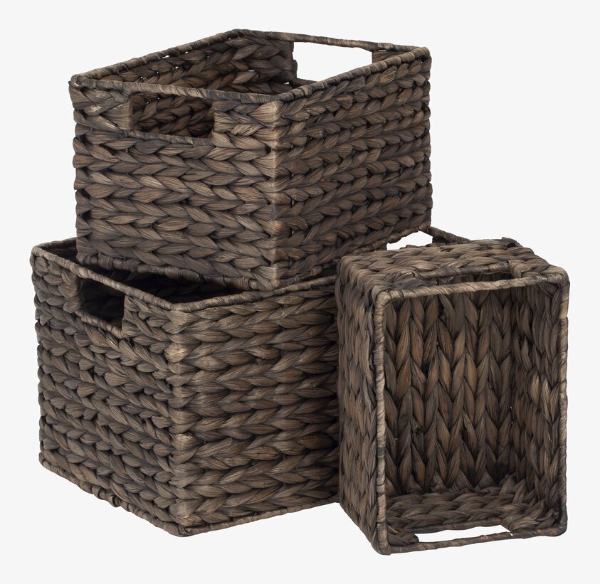 Förvaringskorg Braided Brown Small från Dixie, staplade korgar