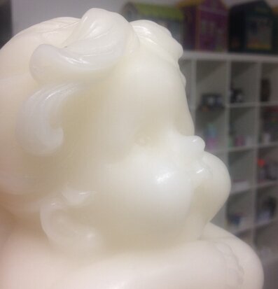 Stearainljus LED Ängel från Markslöjd med varm glöd