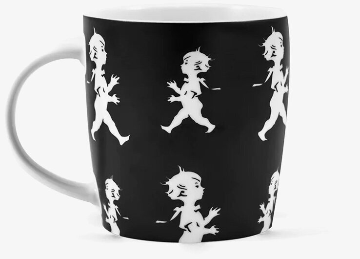 Mugg Solstickan Svart från Solstickan med vita figurer