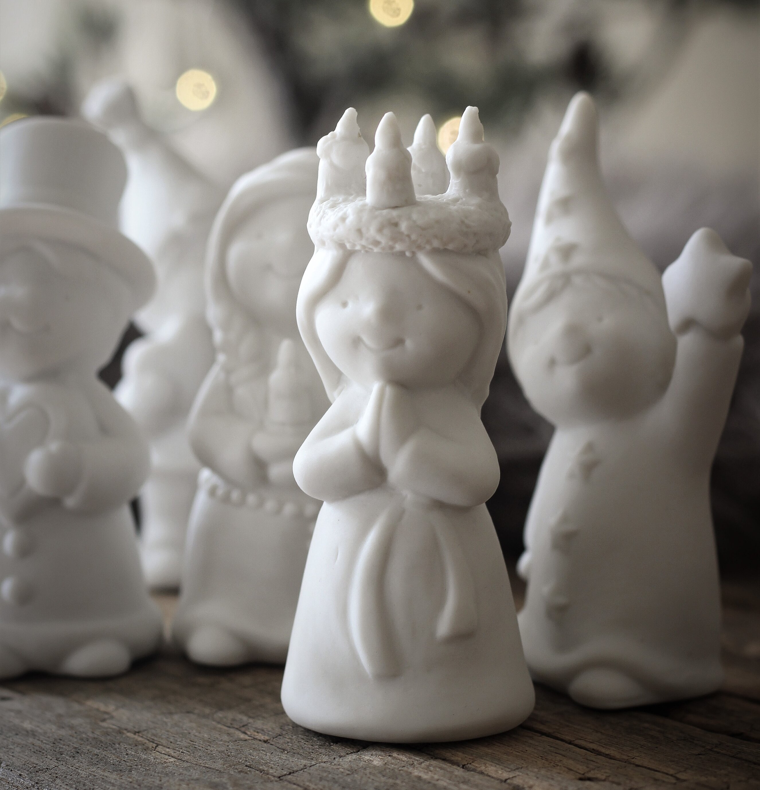 Luciatåg Set/5 - Majas Cottage, fem keramiska figurer, jul