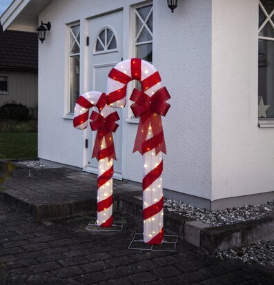 Utomhusdekoration CandyCane XL från Star Trading i trädgård