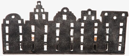 Ljuslykta Stortorget Hamrad Plåt från Different Design