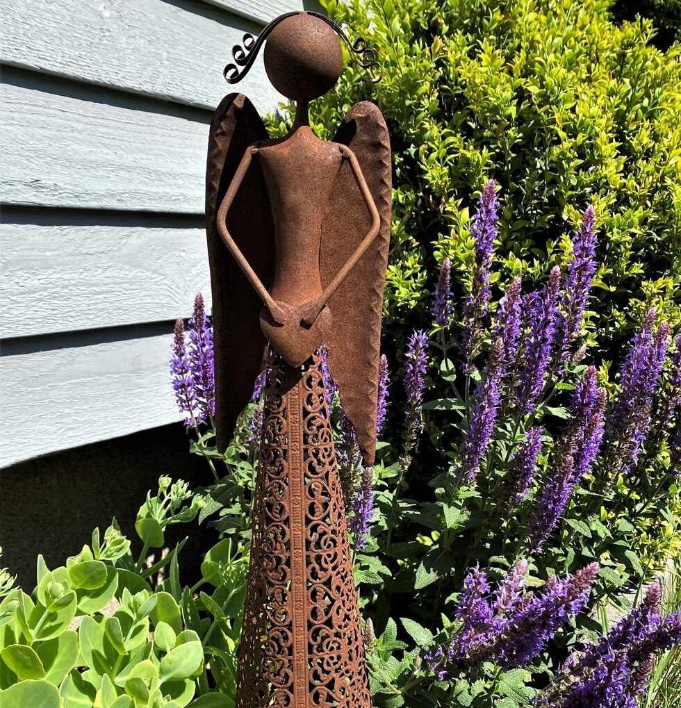 Ängel XXL Marschallhållare från Lind Decoration i trädgård