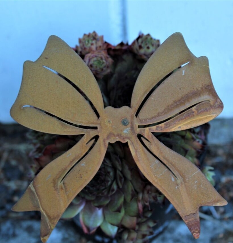 Växt/Blomsterdekoration Rosett Rostfinish från Lind Decoration