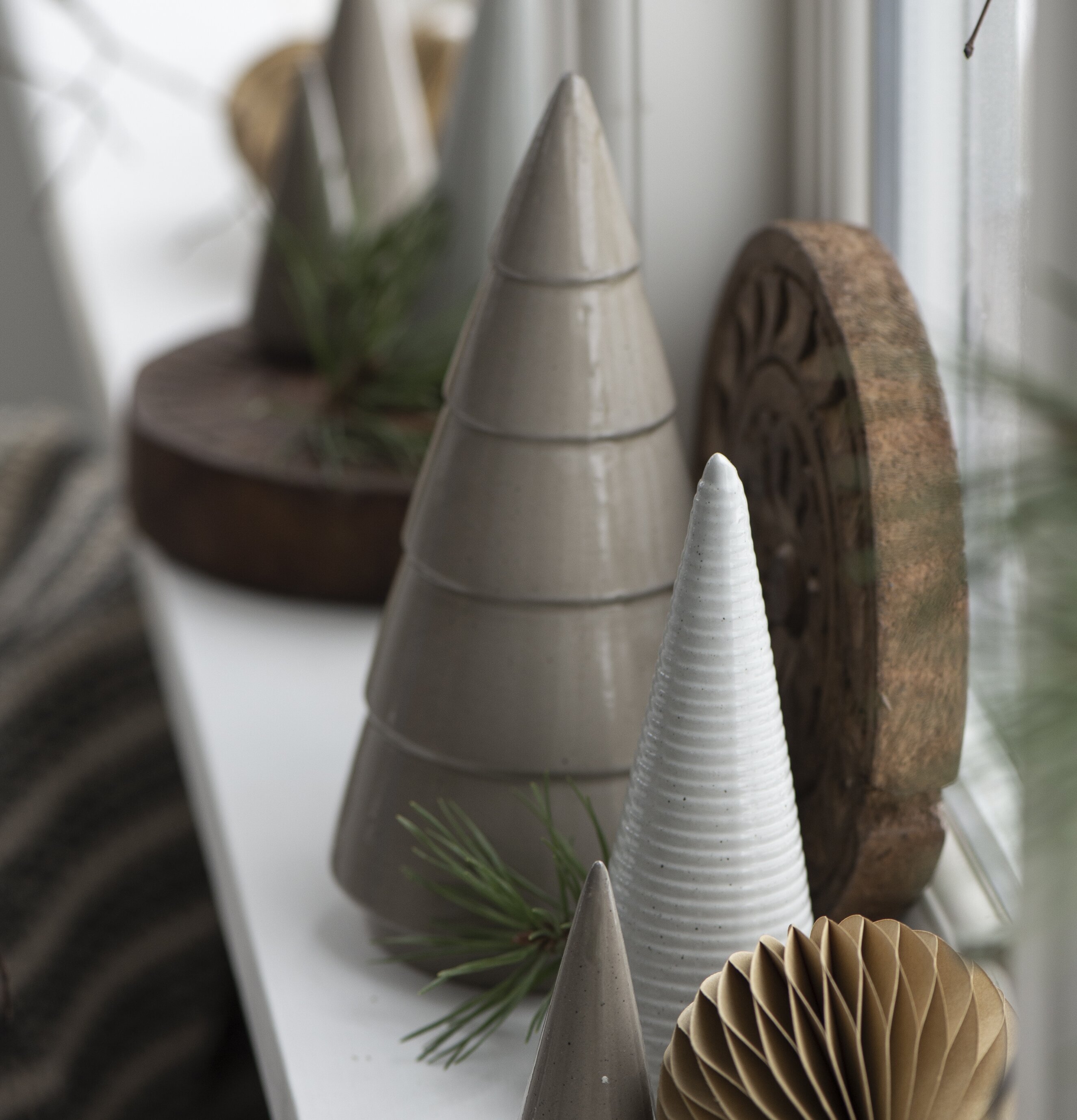 Gran Sand Stor från IB Laursen på en vit fönsterbräda