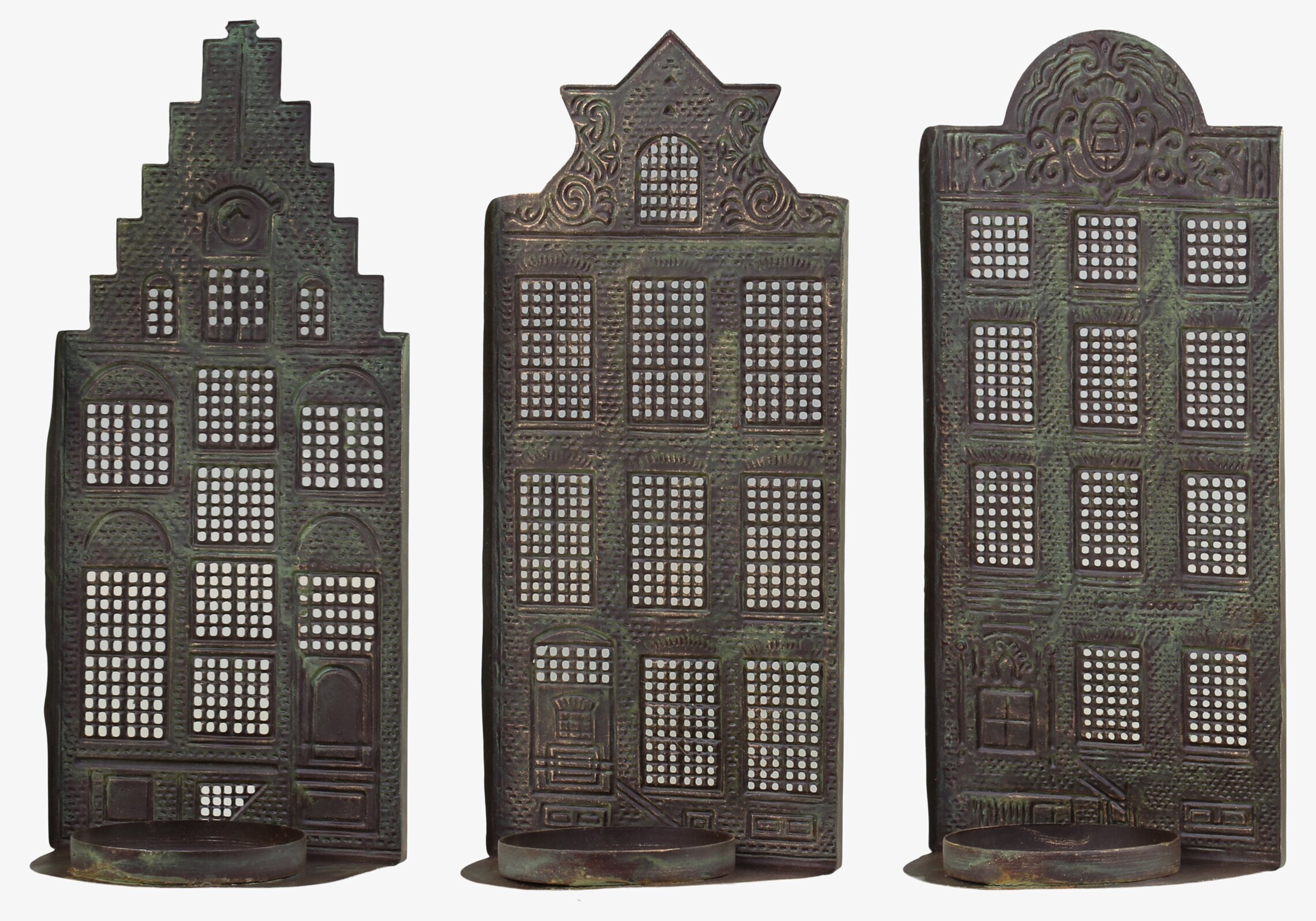 Ljushållare Husfasad Antik Mässing från Chic Antique