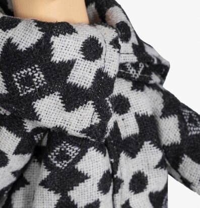 Bordslampa Venus från Skitso med svartvitt mönstrat tyg