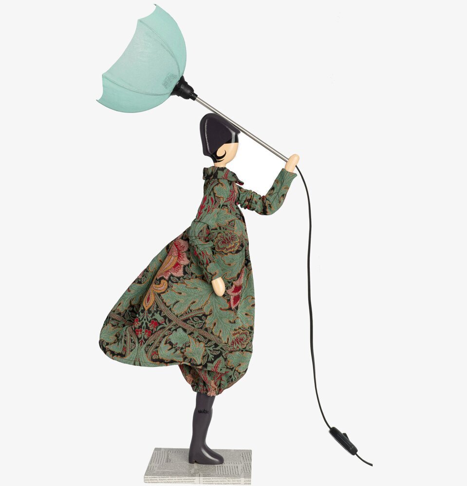 Bordslampa Anastasia från Skitso, kvinna med paraply
