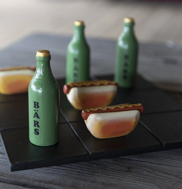 Tre I Rad - Korv Med Bröd / Bärs från Different Design