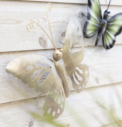 Fjäril Vägg Hamrad Plåt Raw 27x25 cm från Different Design