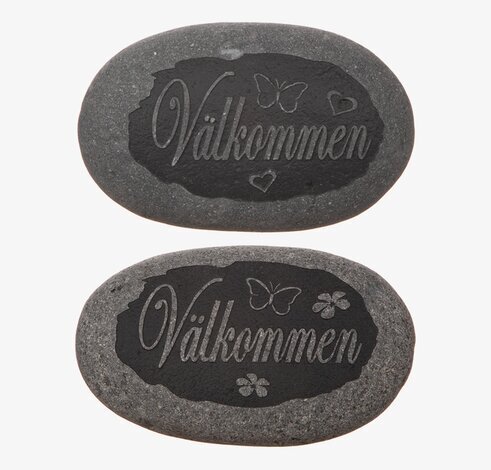 Sten - Välkommen från Different Design med ingraverad text