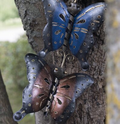 Fjäril Vägg Hamrad Plåt 20x22 cm från Different Design