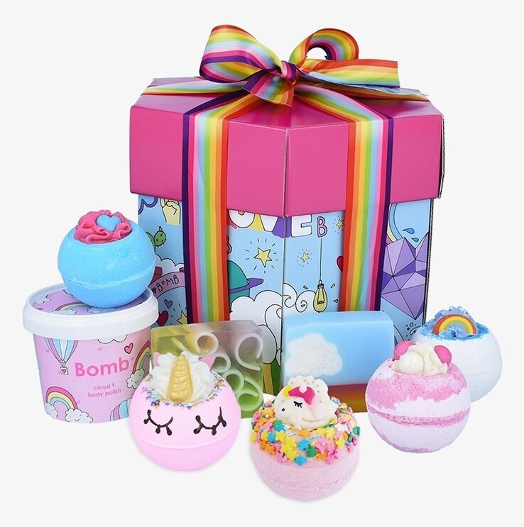 Presentbox Unicorn Universe från Palmetten med badprodukter