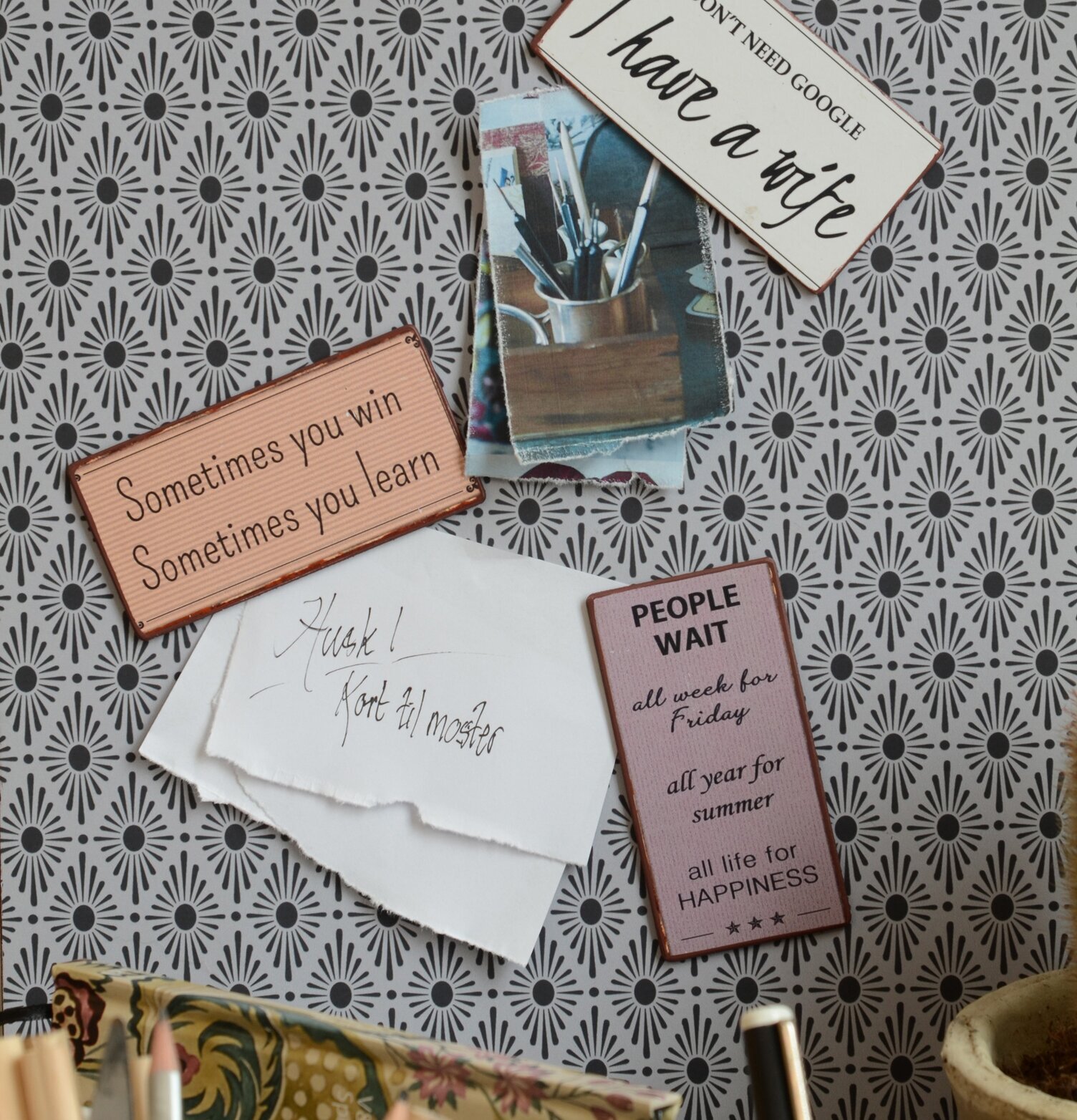 Magnet Life isn´t about från IB Laursen på kylskåp