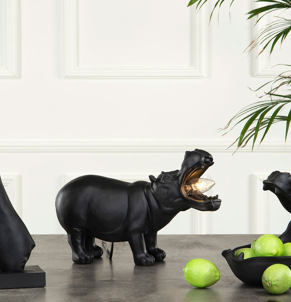 Lampa Flodhäst Svart från A Lot Decoration i elegant miljö