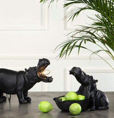 Skål Flodhäst Svart från A Lot Decoration på ett bord