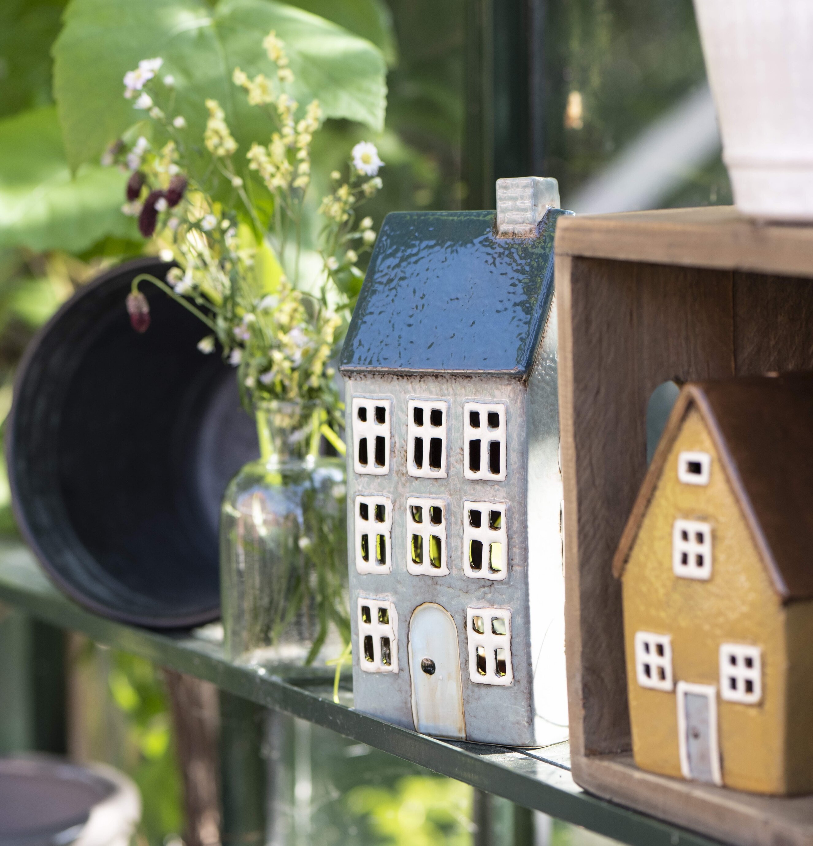 Ljuslykta Nyhavn Blå/Grön från IB Laursen i grön miljö