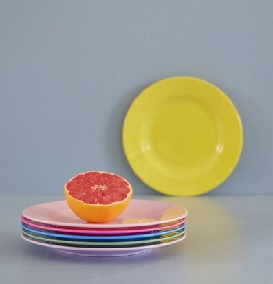 Assietter 6-Pack - Flower Me Happy från Rice i livliga färger