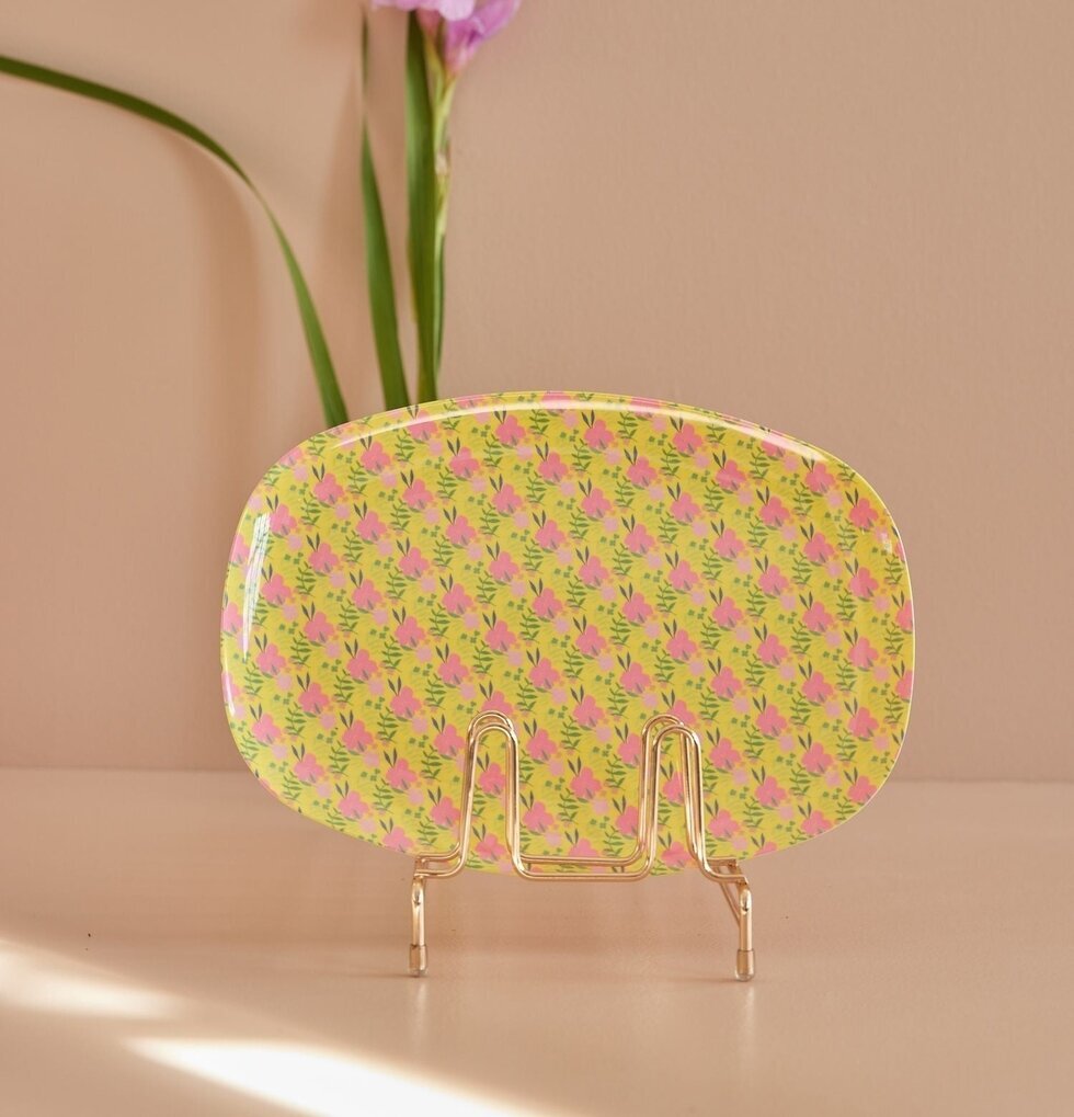 Tallrik Sunny Days Print från Rice med blommigt mönster