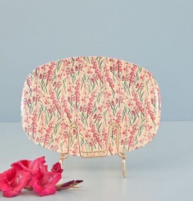 Tallrik Floral Field Print från Rice med blommigt mönster