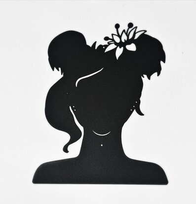 #ÄlskaPlåt Tjejgalge Svart från Älskaplåt i metall