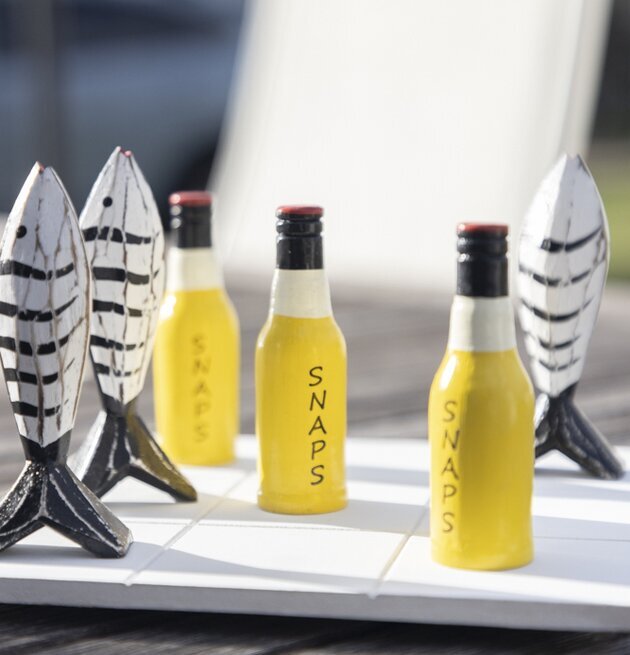 Tre I Rad - Snaps/Sill från Different Design på trämöbel