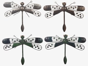 Trollslända Vägg Hamrad Plåt från Different Design