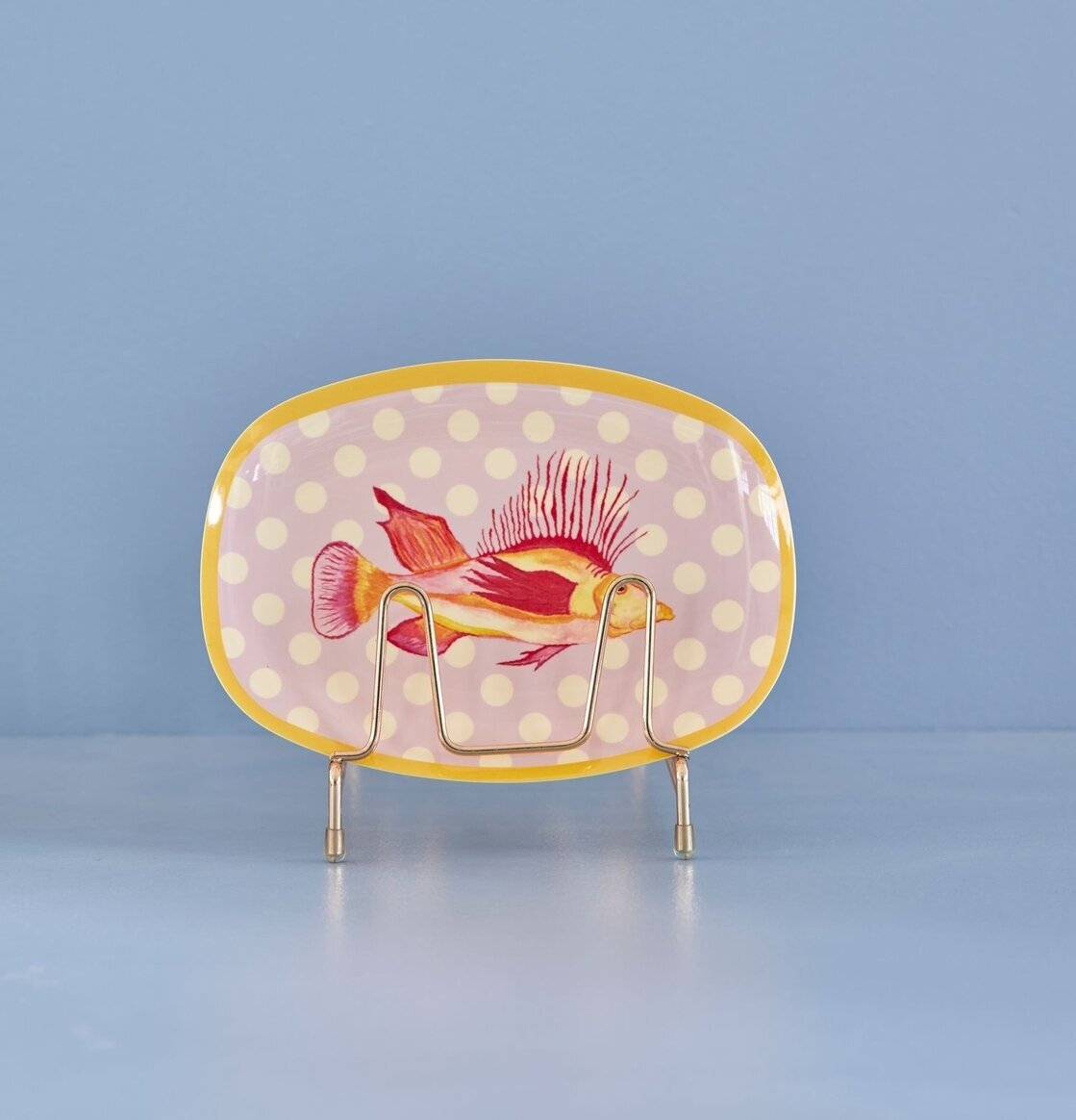 Liten Tallrik Fish Lavender Print från Rice med fiskmönster