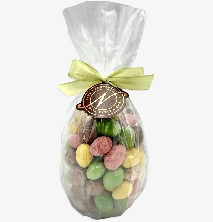 Påskägg Nötter från Narr Chocolate i färgglad förpackning