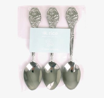 Tårtskedar med rosor från Rice med detaljerade handtag