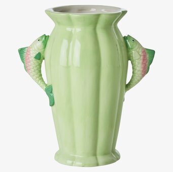 Keramikvas Fish Green från Rice med fiskformade handtag