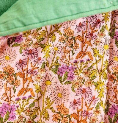 Cotton Quilt Flower Print från Rice med blommigt mönster