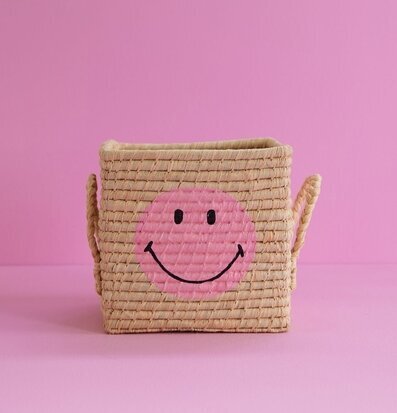 Förvaringskorg Raffia Natur Smiley från Rice med rosa smiley