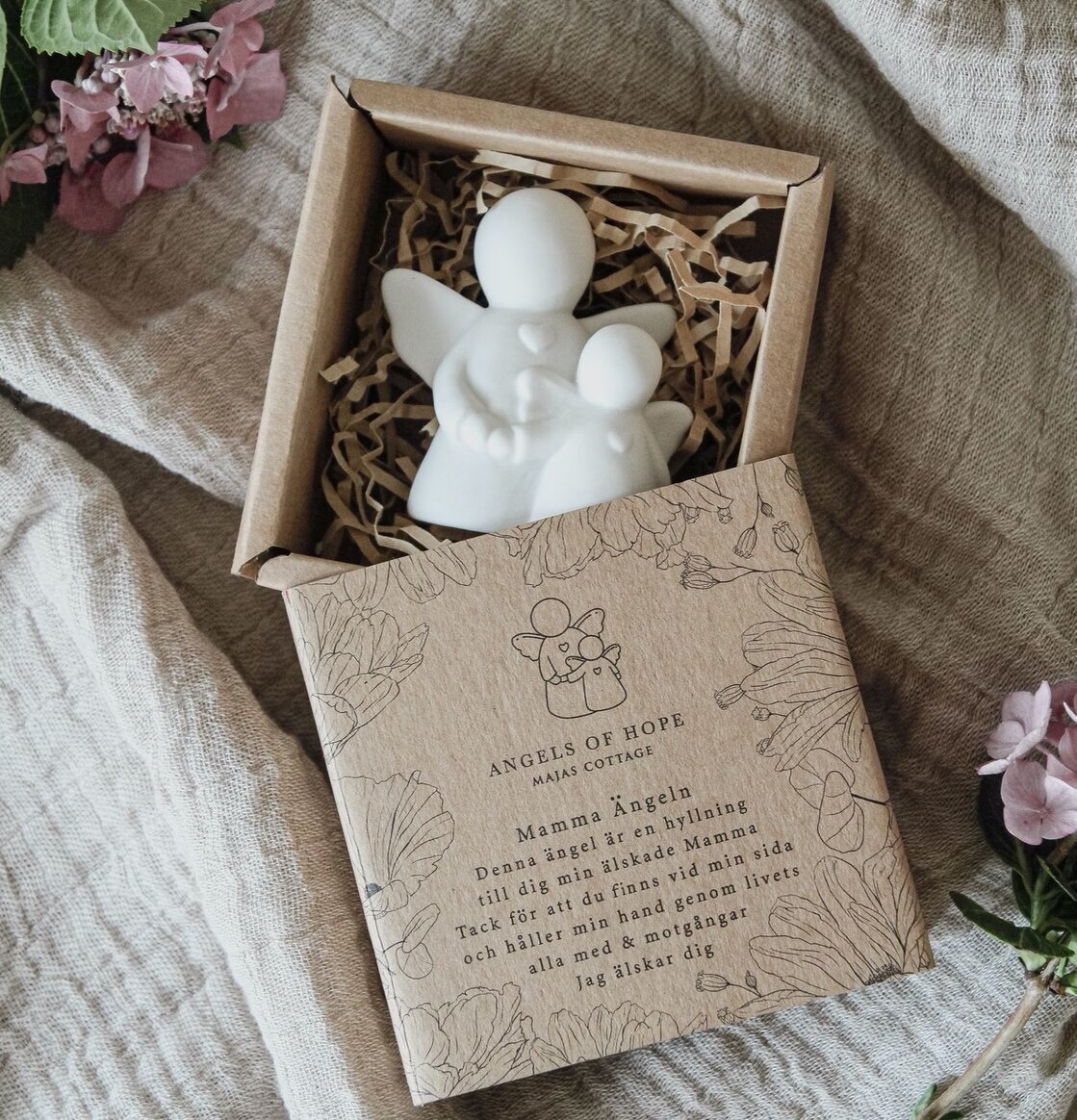Mamma Ängeln Inkl Gåvobox från Majas Cottage på filt