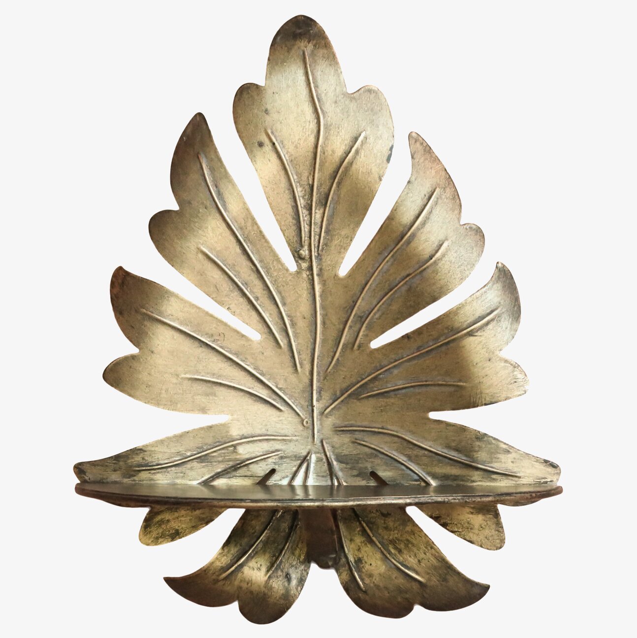 Hylla Blad Antik Mässing från Chic Antique med antik finish