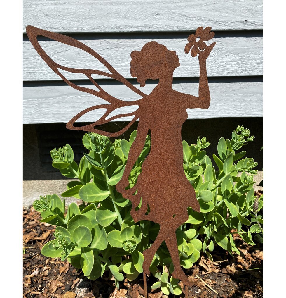 Älva Anita Blomma Rost från Lind Decoration i trädgården