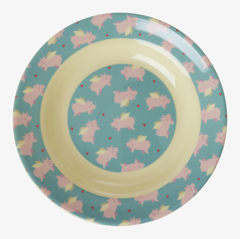 Djup Tallrik Flying Pig Print från Rice med flygande grisar