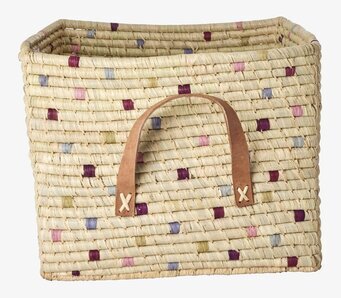 Raffiakorg Dots In Lavender från Rice med färgglada prickar