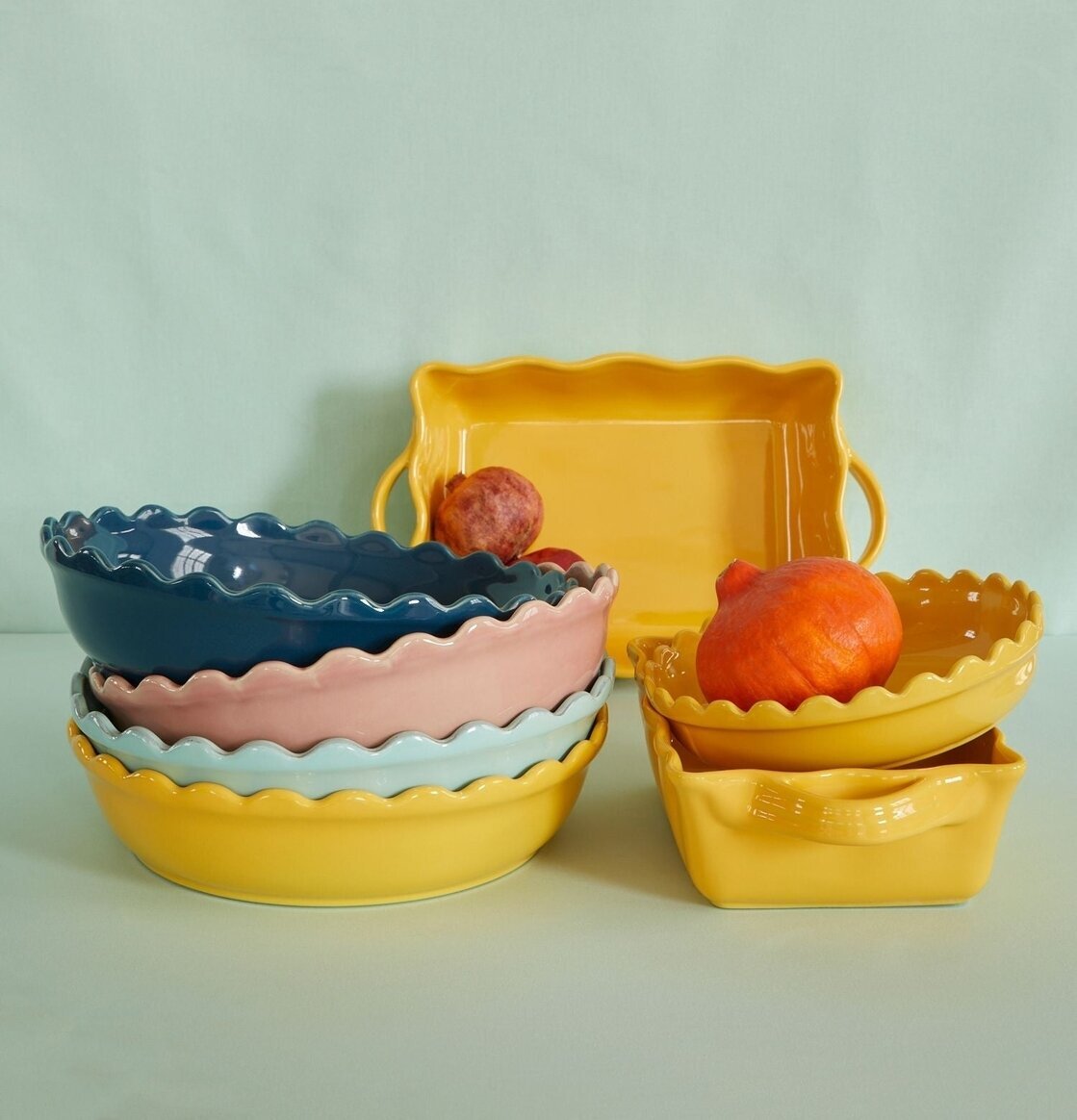 Pajform Large Mint från Rice med andra färgglada bakformar