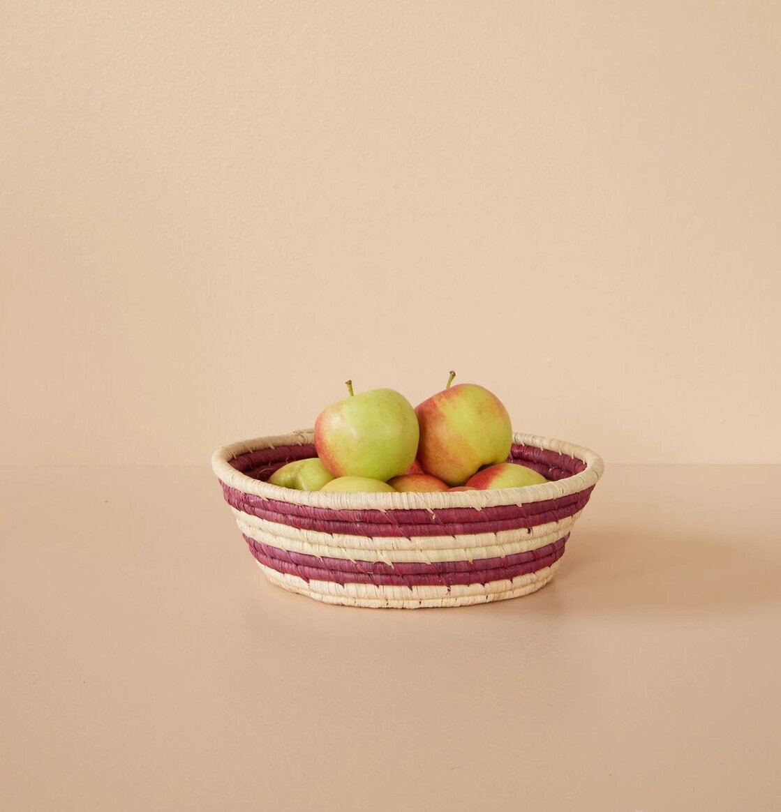 Brödkorg Aubergine Stripes Set/2 från Rice med äpplen