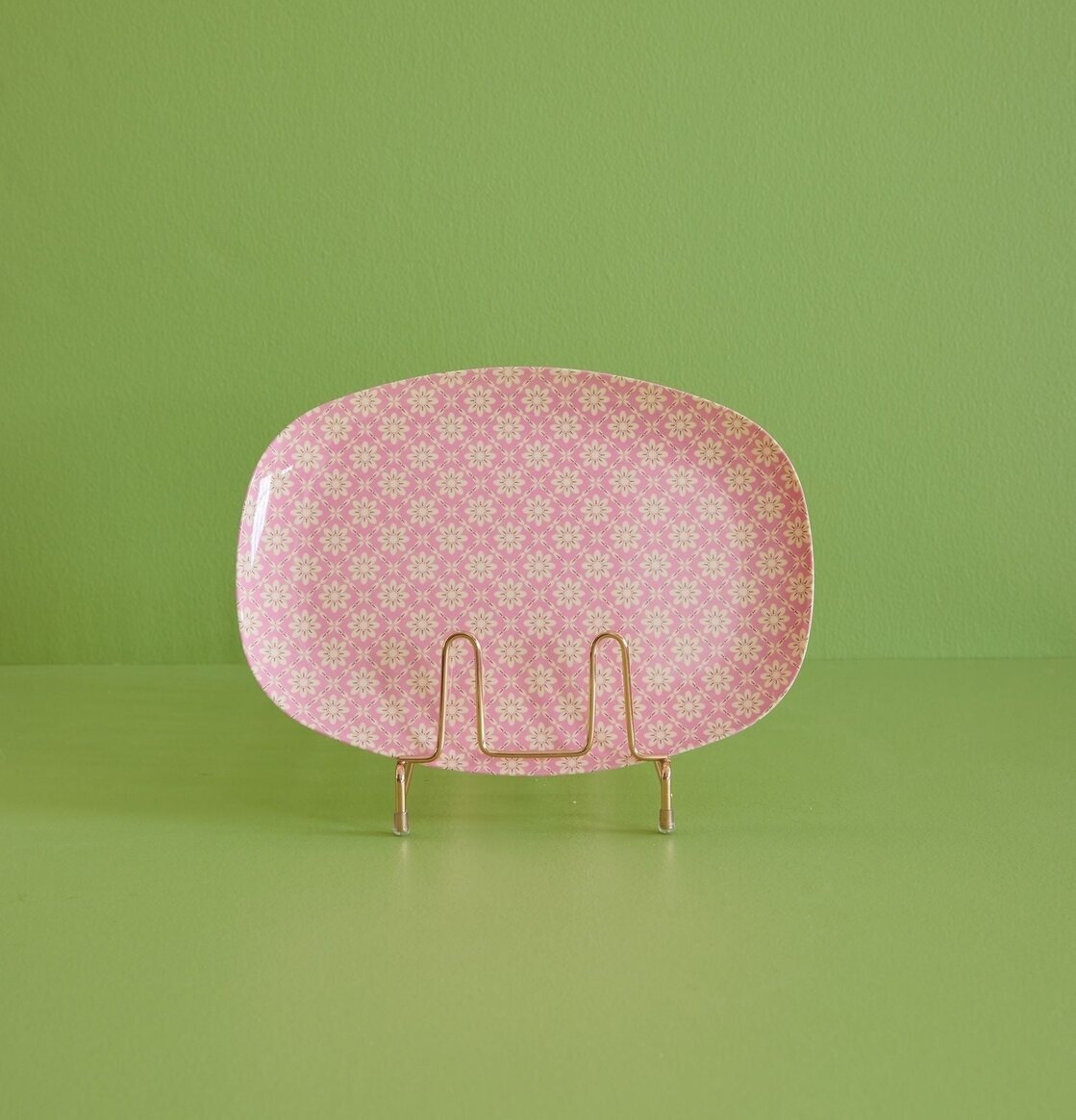 Tallrik Graphic Flower Print från Rice med blommönster