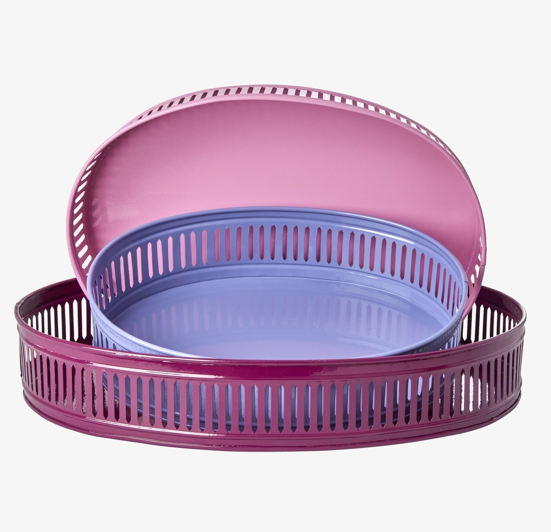 Plåtbricka Oval Aubergine/Pink/Lavender från Rice, staplade