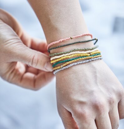 Armband Glaspärlor Set/8 från IB Laursen i olika färger