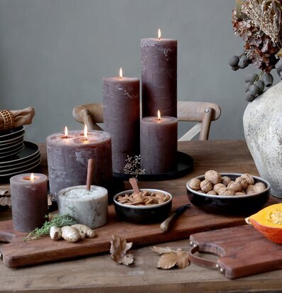 Blockljus Rustik Coffee (Brun) 150 Tim från Chic Antique