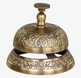 Bordsklocka Antik Mässing från Chic Antique på vit bakgrund